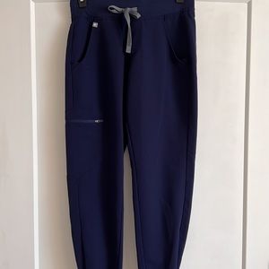 FIGS Zamora Joggers Scrub Pants